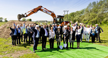 Todhill_ground_breaking_048_original_group_overview