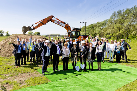 Todhill Ground Breaking 048 original group